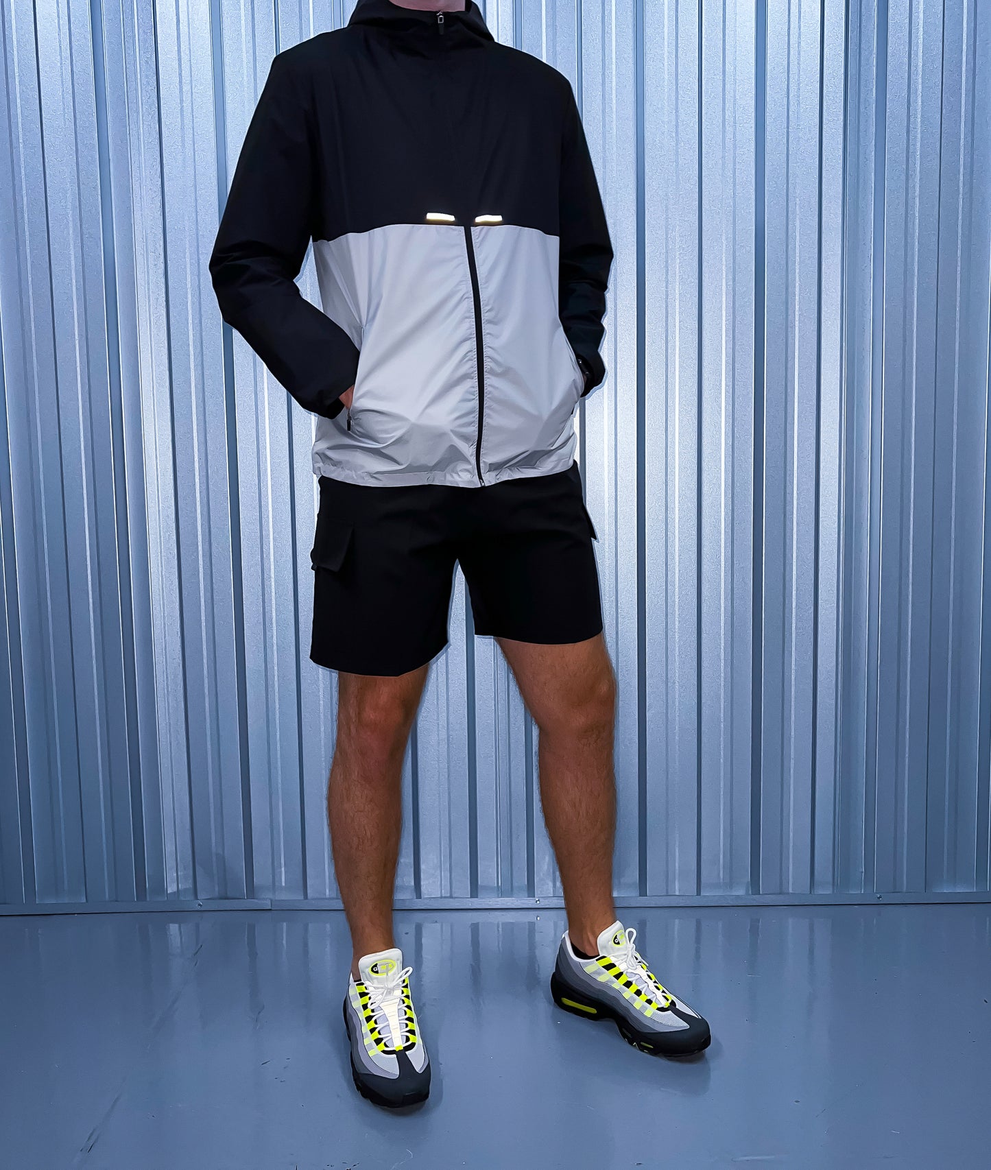 Night Runner - Black/Steel