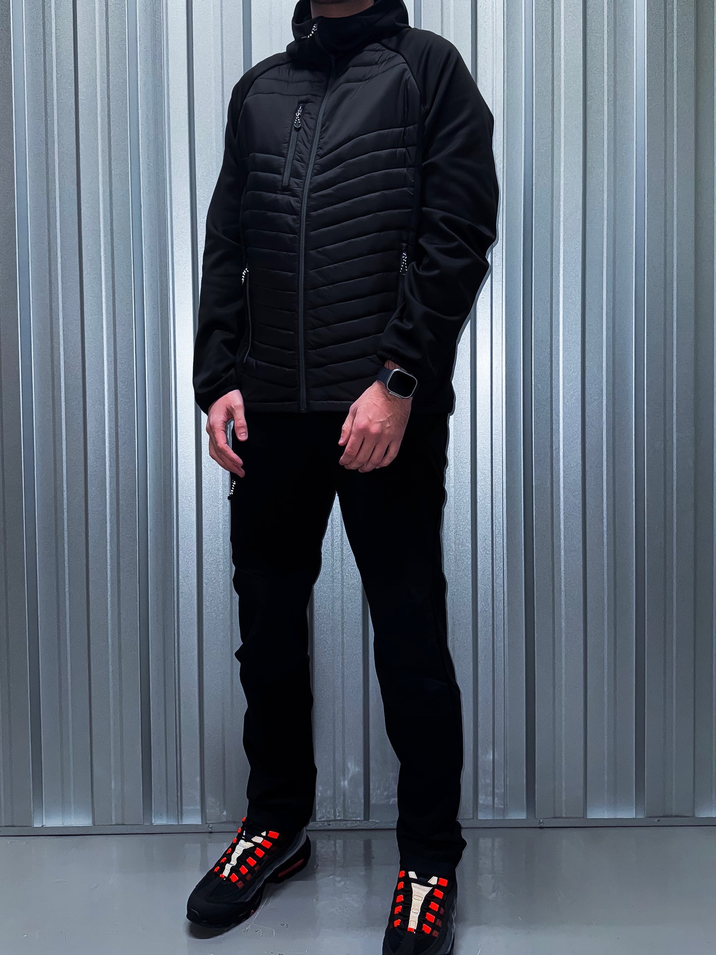 Core Flex Jacket - Black