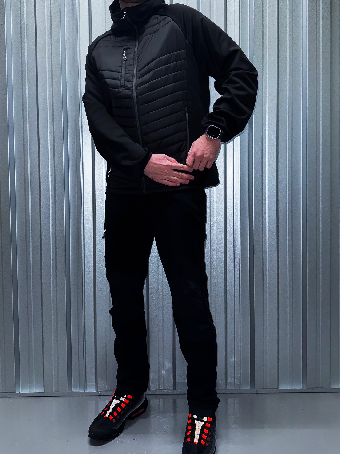 Core Flex Jacket - Black