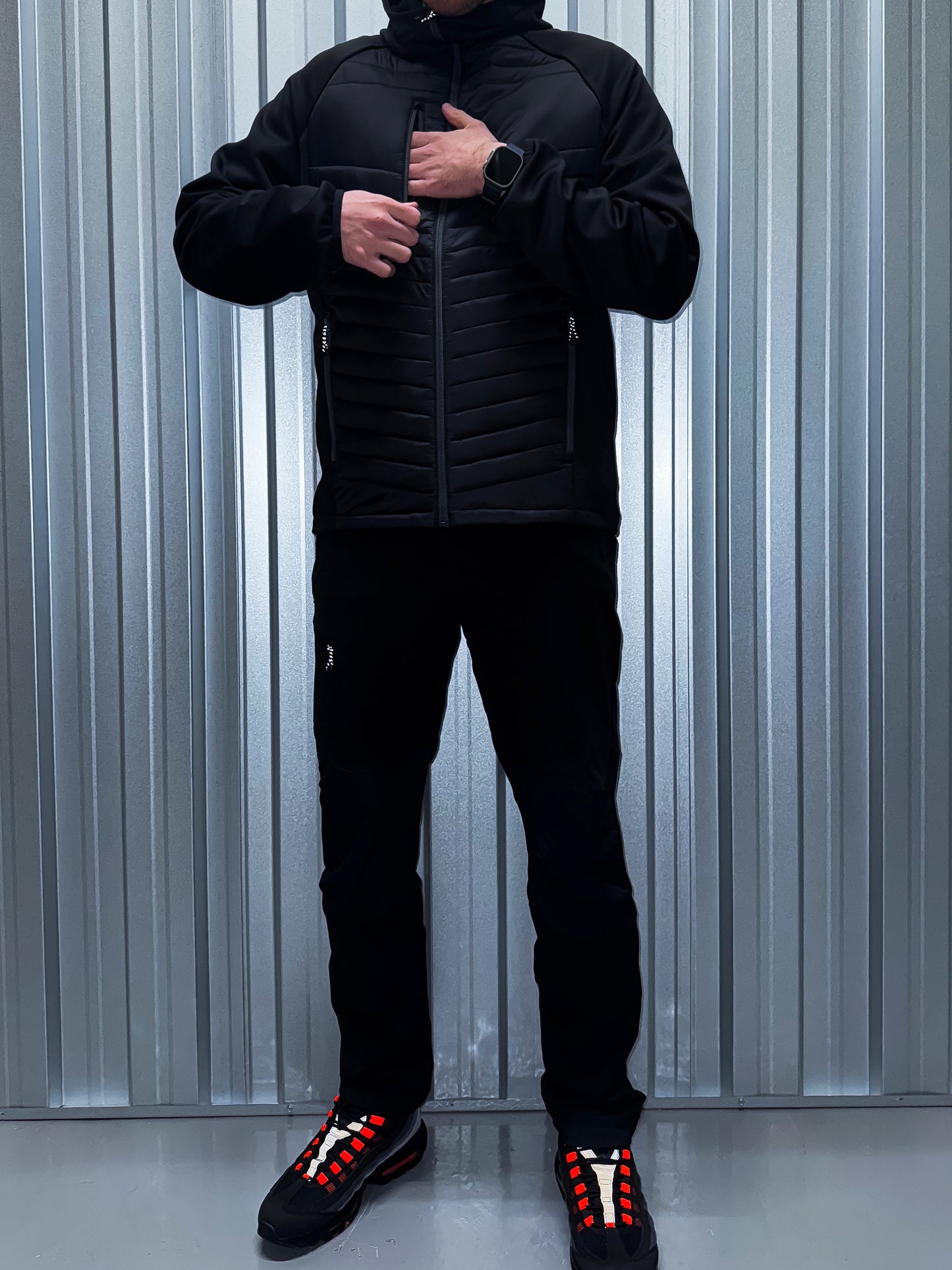 Core Flex Jacket - Black