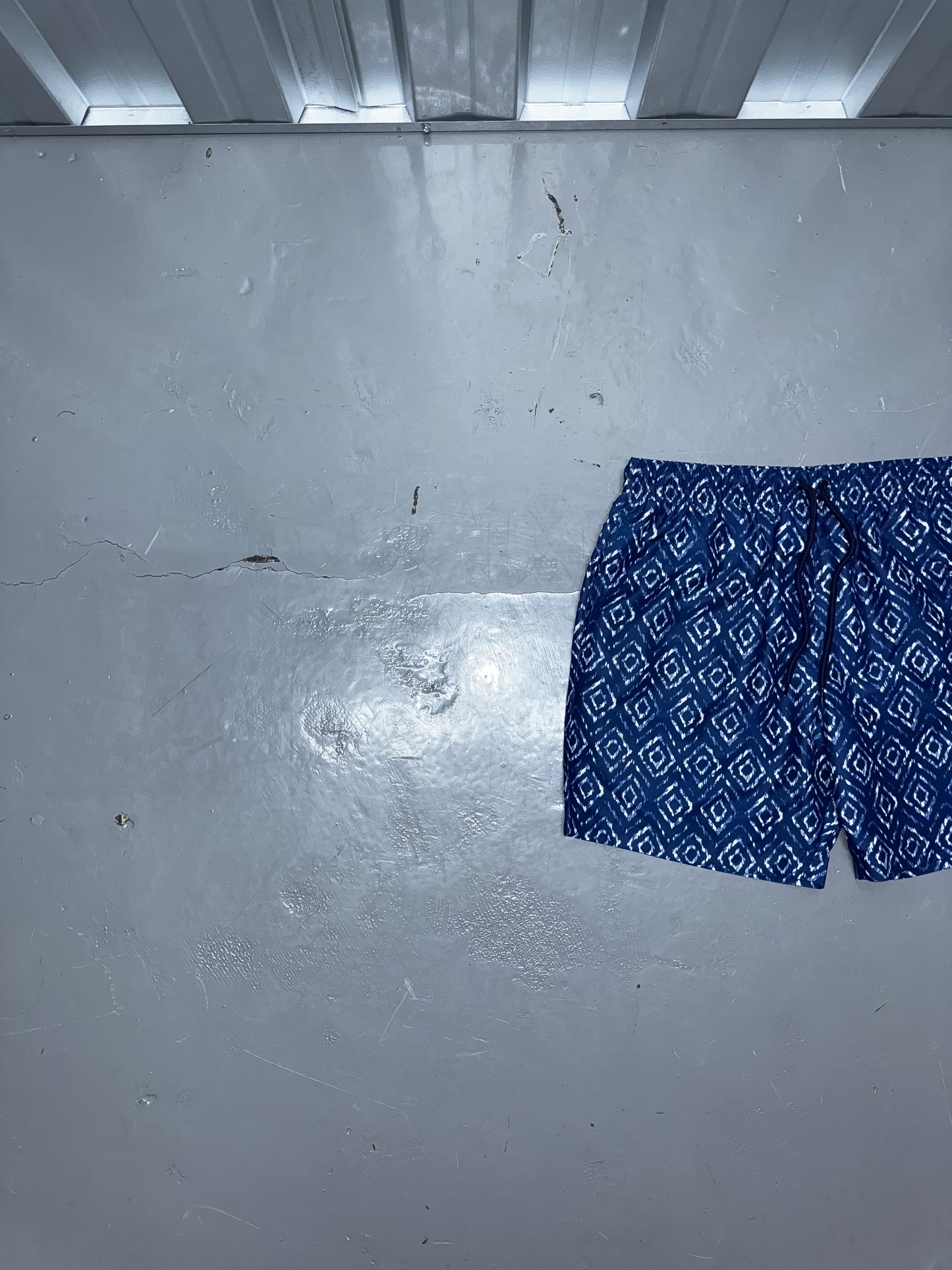 Aztec Swim Shorts - Navy/White