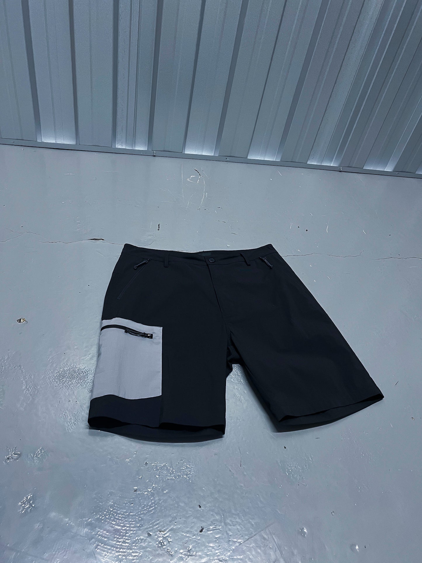 Explorer Shorts - Black